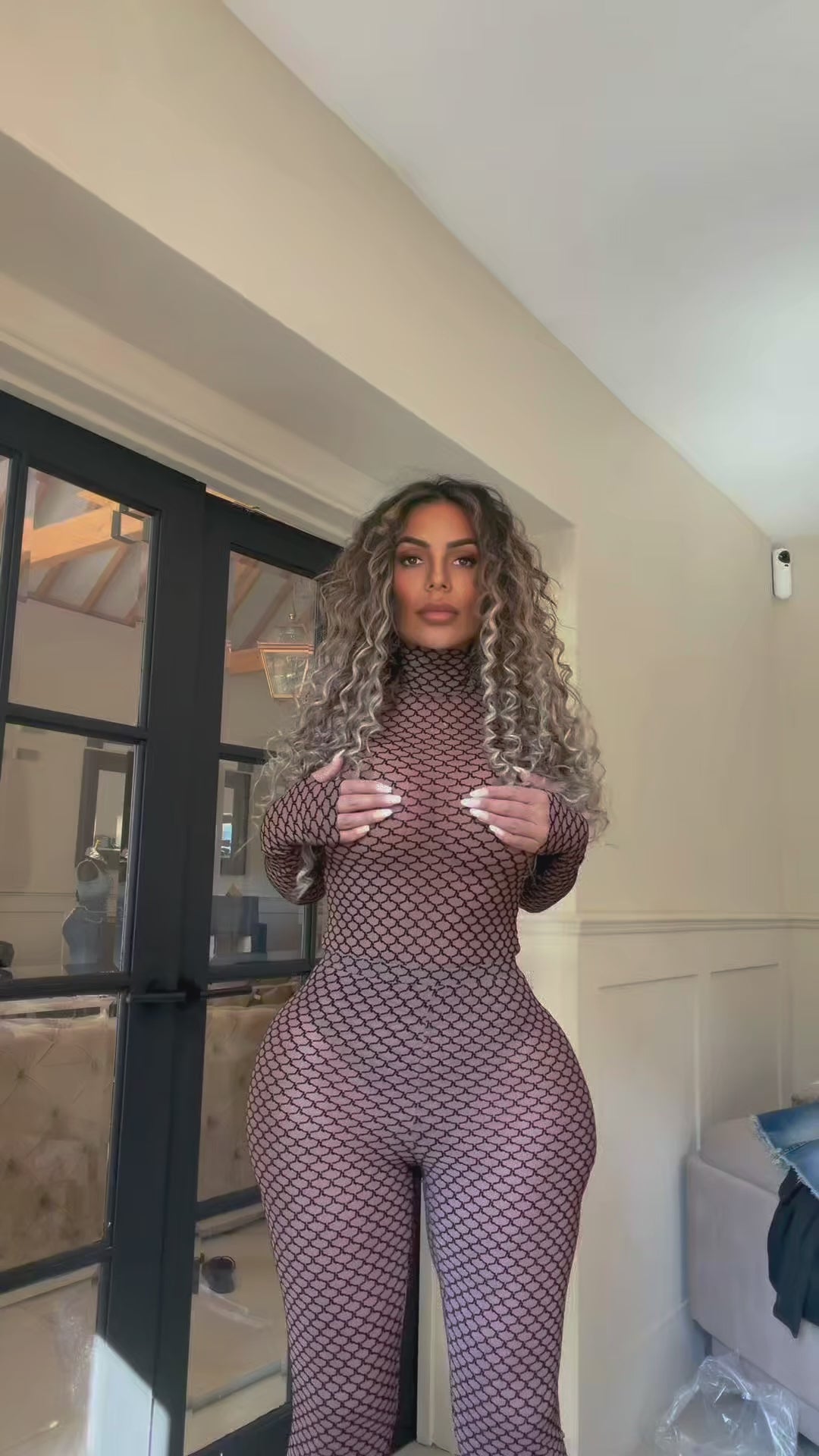 Pre Order - Mid October Honeycomb H-List 2-Piece
